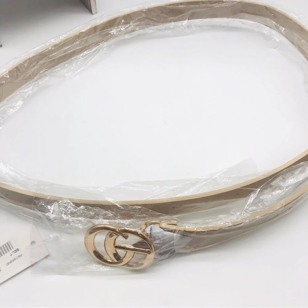 Ivory Simple Classic Buckle Belt